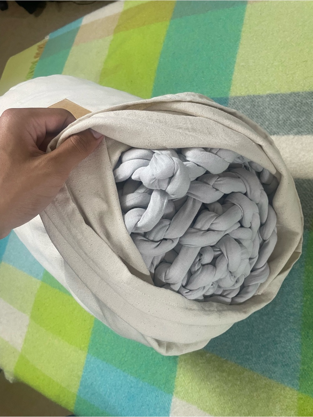 Bearaby Cotton Napper Knitted Weighted Blanket Moonstone Grey 15LBs 40”x 72” NWT - Picture 3 of 5